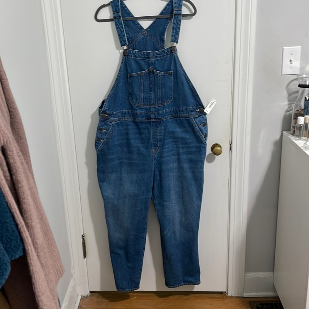 Over all jeans, size 18, petite. Brand new.